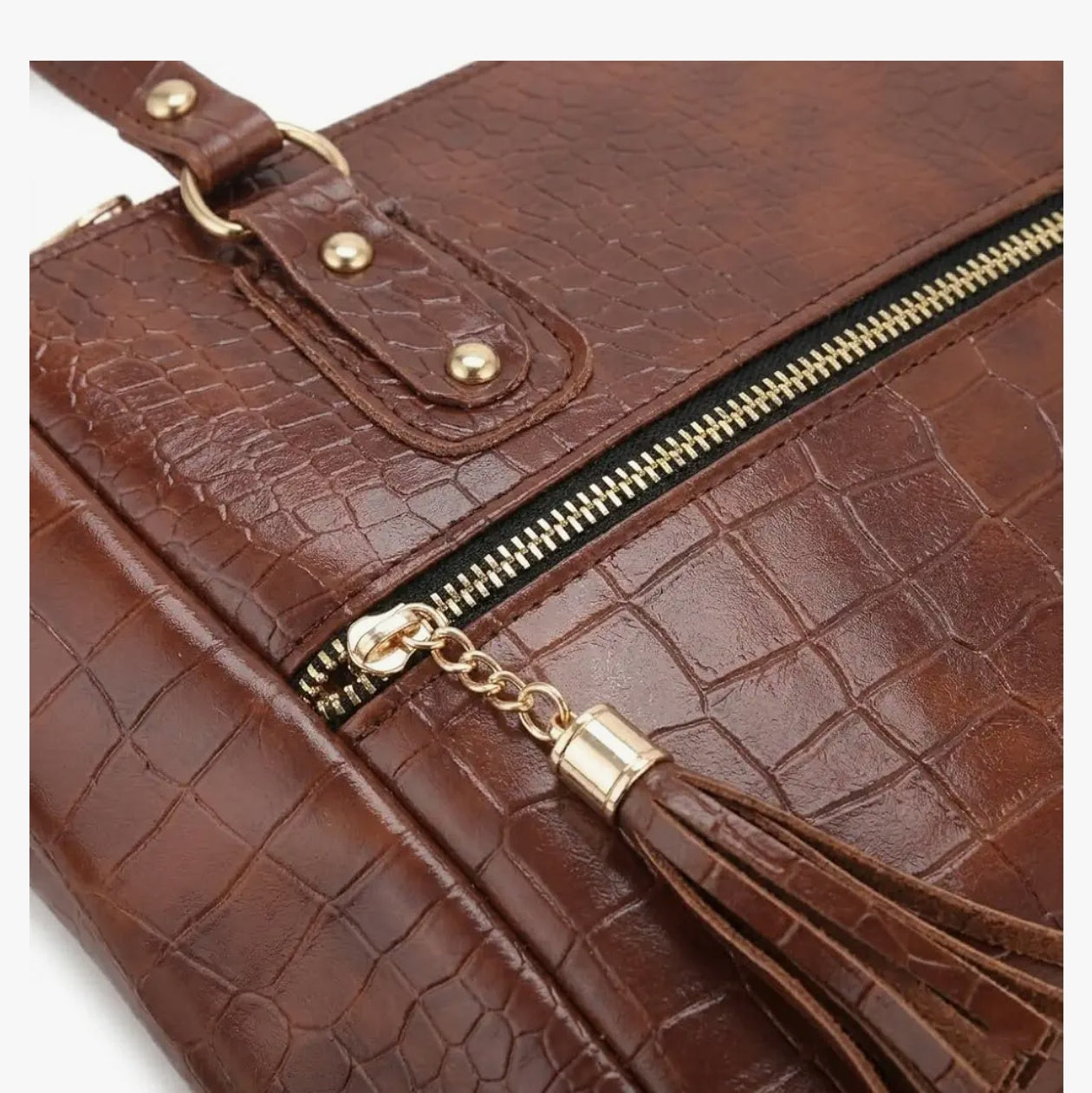 AVÉRAA Women Handbag Combo Set (Medium + Mini) Croco Texture Faux Leather Handbag & Sling Bag, Spacious Zipper Closure, Adjustable Strap, Office Travel Shopping Shoulder Bags for Women (Brown/Black) | Chic Croc Texture, Dual Carry Style, Secure Zip Closur